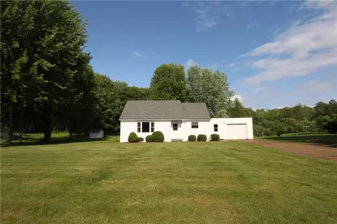 1101 S 8th St, Cornell, WI 54732