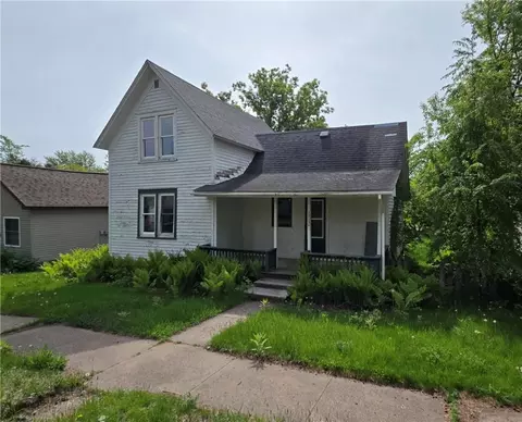 15923 Third St, Hayward, WI 54843
