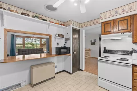 e7065 County Road B, Colfax, WI 54730 photo 8
