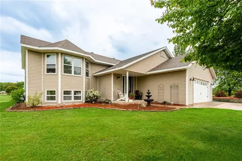 4868 183rd St, Chippewa Falls, WI 54729