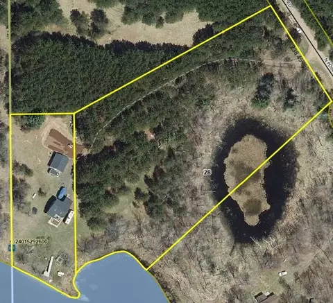 27901 N Point Lake Rd, Webster, WI 54893