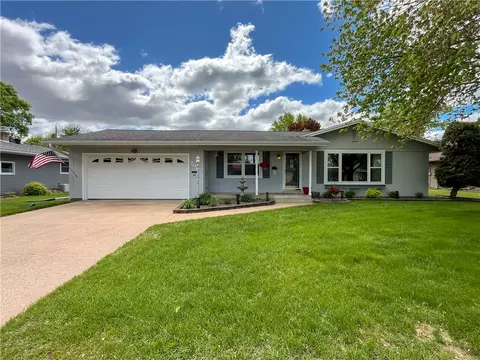 709 E Fillmore Ave, Eau Claire, WI 54701