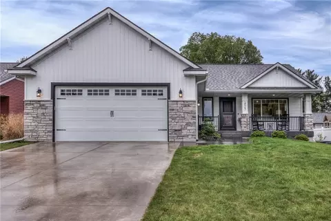 4567 Springfield Dr, Eau Claire, WI 54701