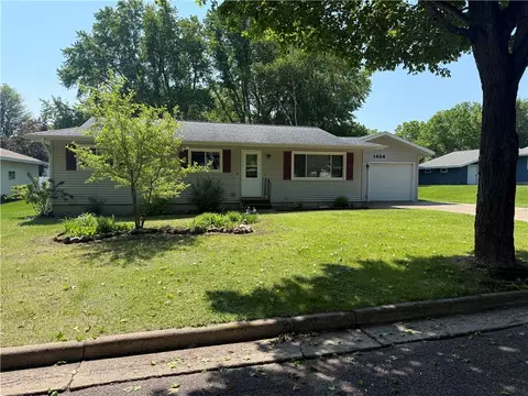 Exterior - Undisclosed, Bloomer, WI 54724 photo 2 of 4