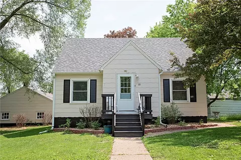 121 Pear St, Chippewa Falls, WI 54729