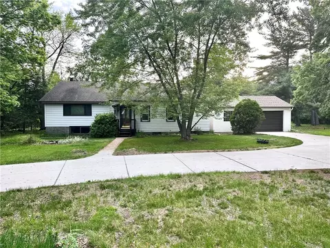 6706 190th St, Chippewa Falls, WI 54729