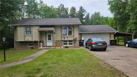 15752 Illinois Ave, Hayward, WI 54843