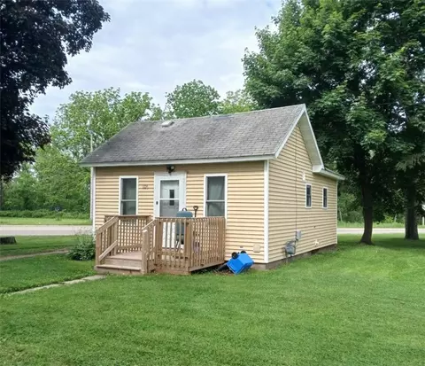 106 N Highway St, Augusta, WI 54722