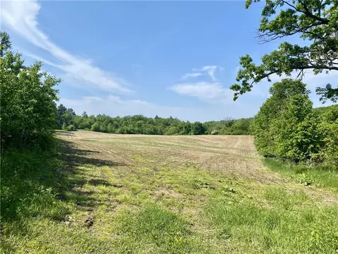 1101 7 14-8th Ave, Dallas, WI 54733