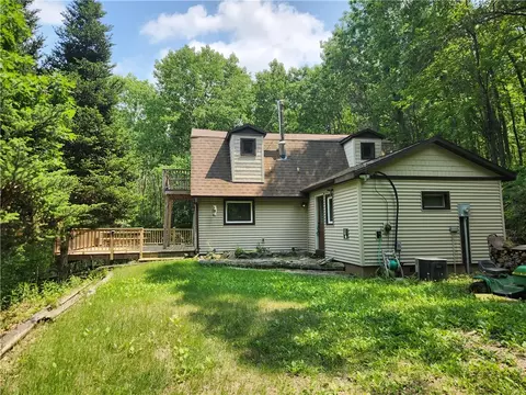 w9061 Castle Mound Road, Black River Falls, WI 54615