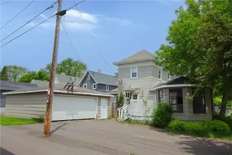 2332 E 7th St, Superior, WI 54880 photo 3