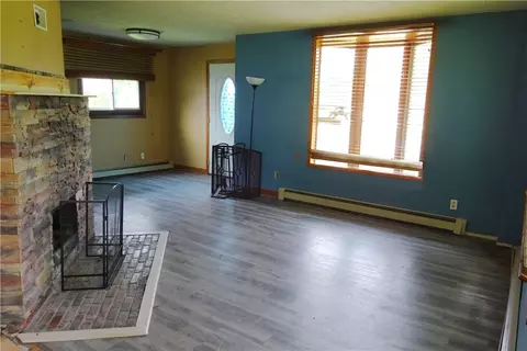 2332 E 7th St, Superior, WI 54880 photo 9
