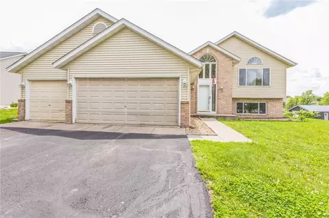 1566 Mallard Ave, Baldwin, WI 54002