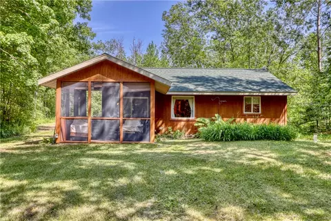 8689 Sunshine Lane, Hayward, WI 54843