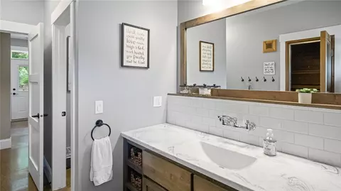 Bath - 18660 70th Ave, Chippewa Falls, WI 54729 photo 4 of 7