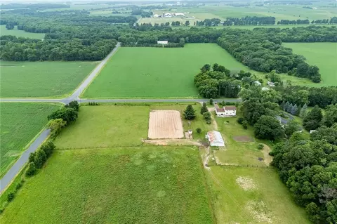 View/Area - 2097 20th St, Elk Mound, WI 54739 photo 5 of 9