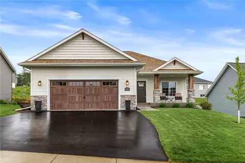 6461 Aspen Ridge Dr, Eau Claire, WI 54703