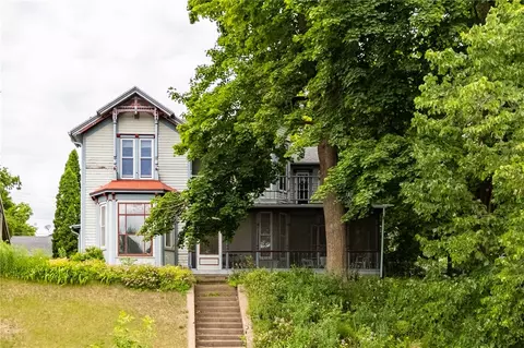 246 Coleman St, Chippewa Falls, WI 54729