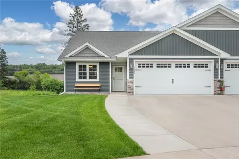 4835 Willow Pl, Eau Claire, WI 54703
