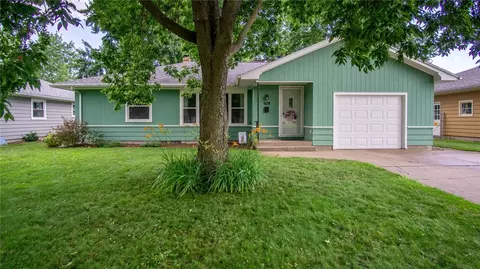 609 E Polk Ave, Eau Claire, WI 54701