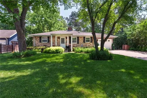 2321 Cleveland St, Eau Claire, WI 54703