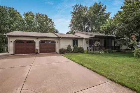 2037 Preston Rd, Eau Claire, WI 54703