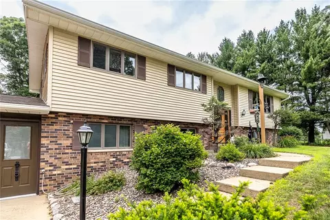 18107 Icicle Rd, Sparta, WI 54656