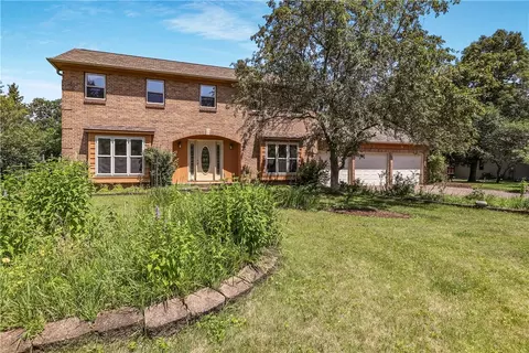 6720 S Shore Dr, Altoona, WI 54720