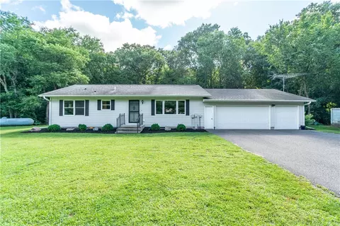 2318 30th Ave, Elk Mound, WI 54739