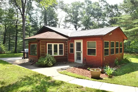 24904 Leghorn Dr, Siren, WI 54872