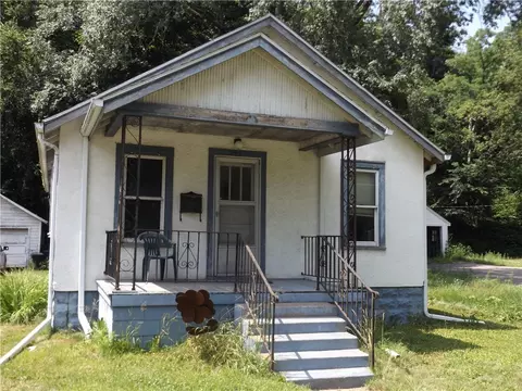 232 Ferry St, Eau Claire, WI 54703