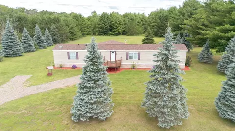 19534 82nd Ave, Chippewa Falls, WI 54729