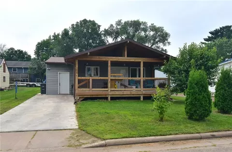 208 Oak St, Strum, WI 54770