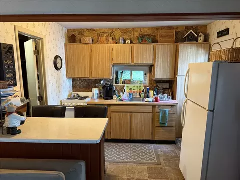 Kitchen - 20395 E County Road Nd, Augusta, WI 54722 photo 1 of 3