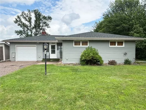 123 Hilltop Dr, Rice Lake, WI 54868