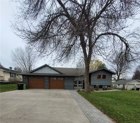 222 Ayers St, Neillsville, WI 54456