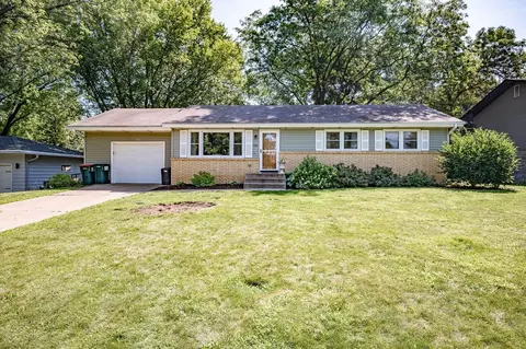 1324 Sycamore St, River Falls, WI 54022