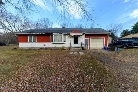 11510 E Melby St, Chippewa Falls, WI 54729