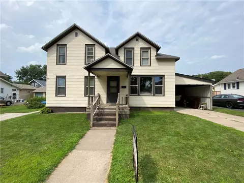 803 14th Ave #1 & 2, Bloomer, WI 54724