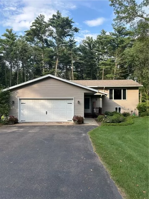 965 23 34 St, Chetek, WI 54728