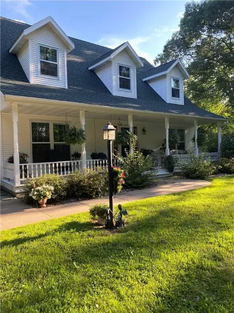 w7581 Town Hall Road, Eau Claire, WI 54701