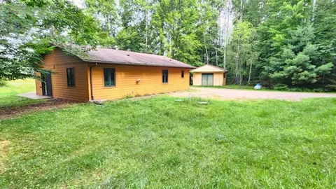 n9009 West Island Road, Phillips, WI 54555