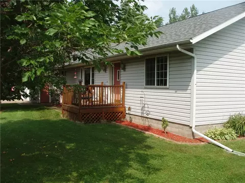 418 Green Tree Dr, Prentice, WI 54556