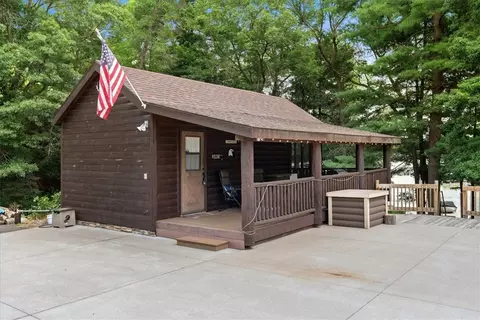 907 23 12 St, Chetek, WI 54728