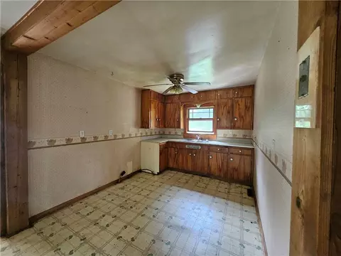 912 Johnson Rd, Cornell, WI 54732 photo 5