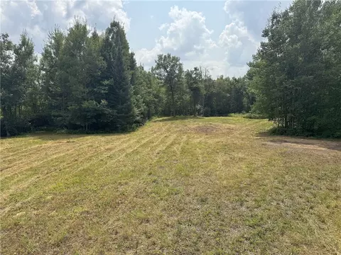 9950 W State Highway 8, Ladysmith, WI 54848