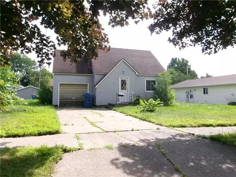 23 Phipps Ave, Rice Lake, WI 54868