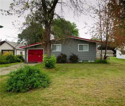 1608 Knapp St, Menomonie, WI 54751