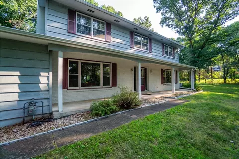 1612 Palomino Rd, Eau Claire, WI 54701