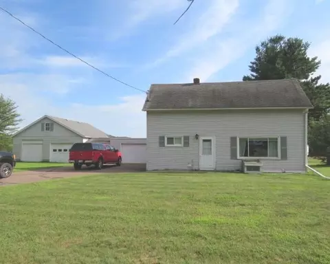 13175 30th Ave, Chippewa Falls, WI 54729